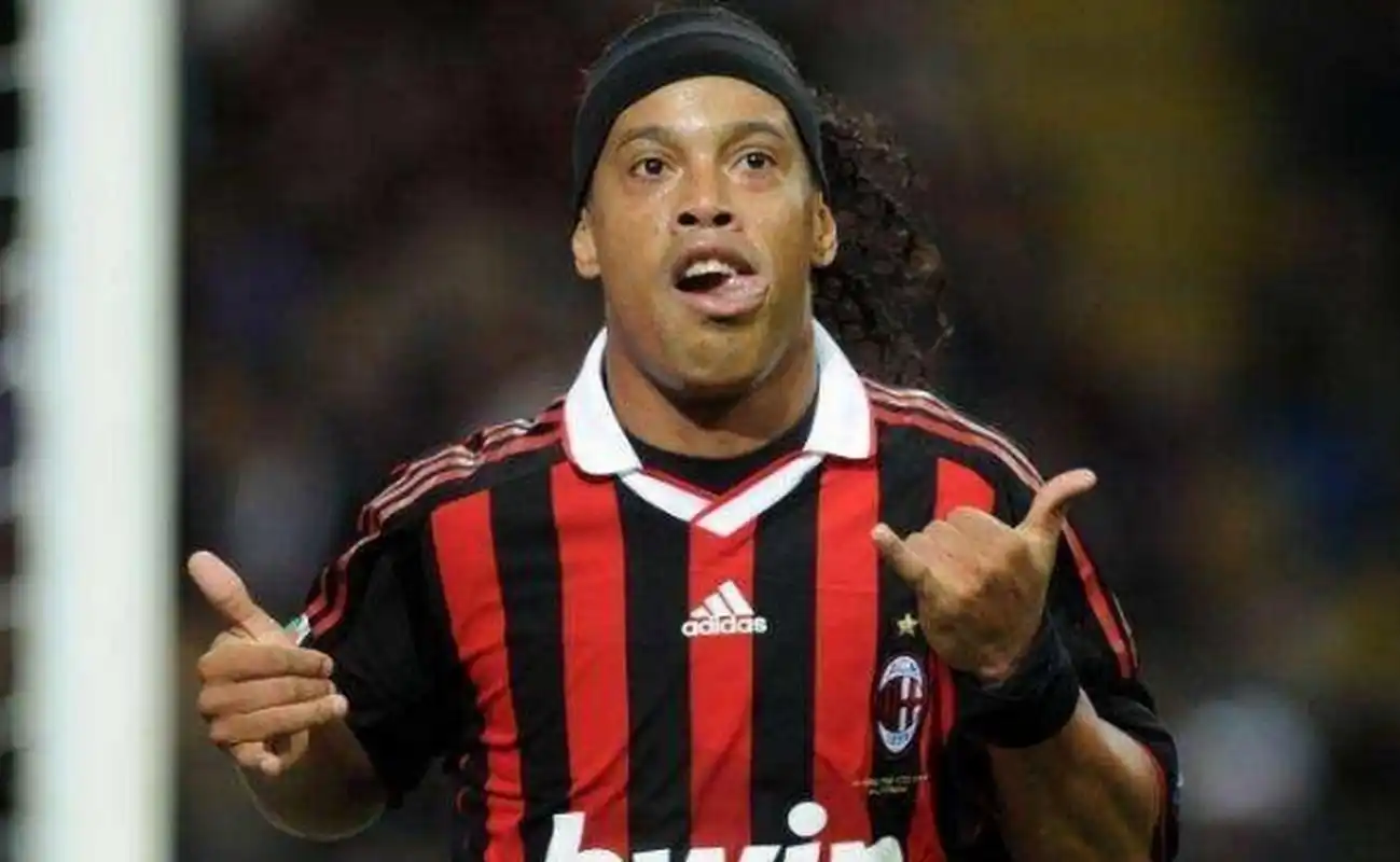 进攻为主的 进攻为主的